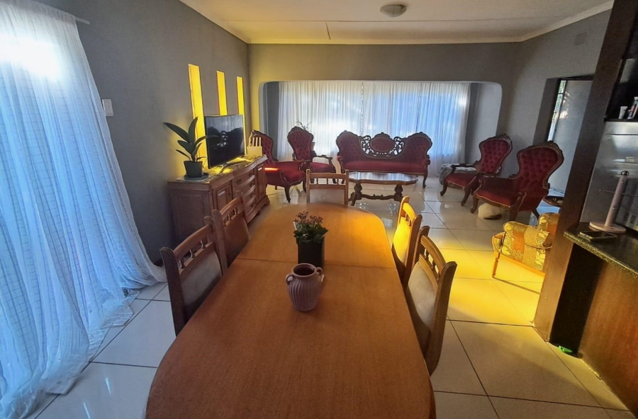 4 Bedroom Property for Sale in Gardeniapark Free State
